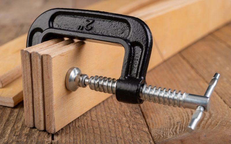 tầm quan trọng của phụ kiện ngành gỗ